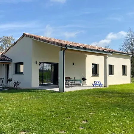 Le D'elia Holiday home Montech